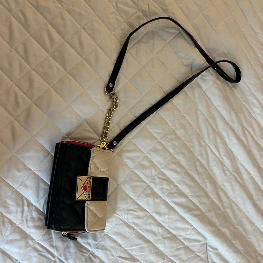 Purse white pink and black